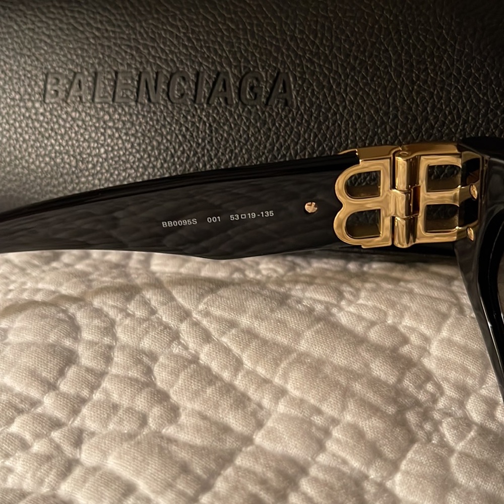 Balenciaga D Frame Dynasty Sunglasses Black Brand New 100% Authentic - Picture 15 of 16